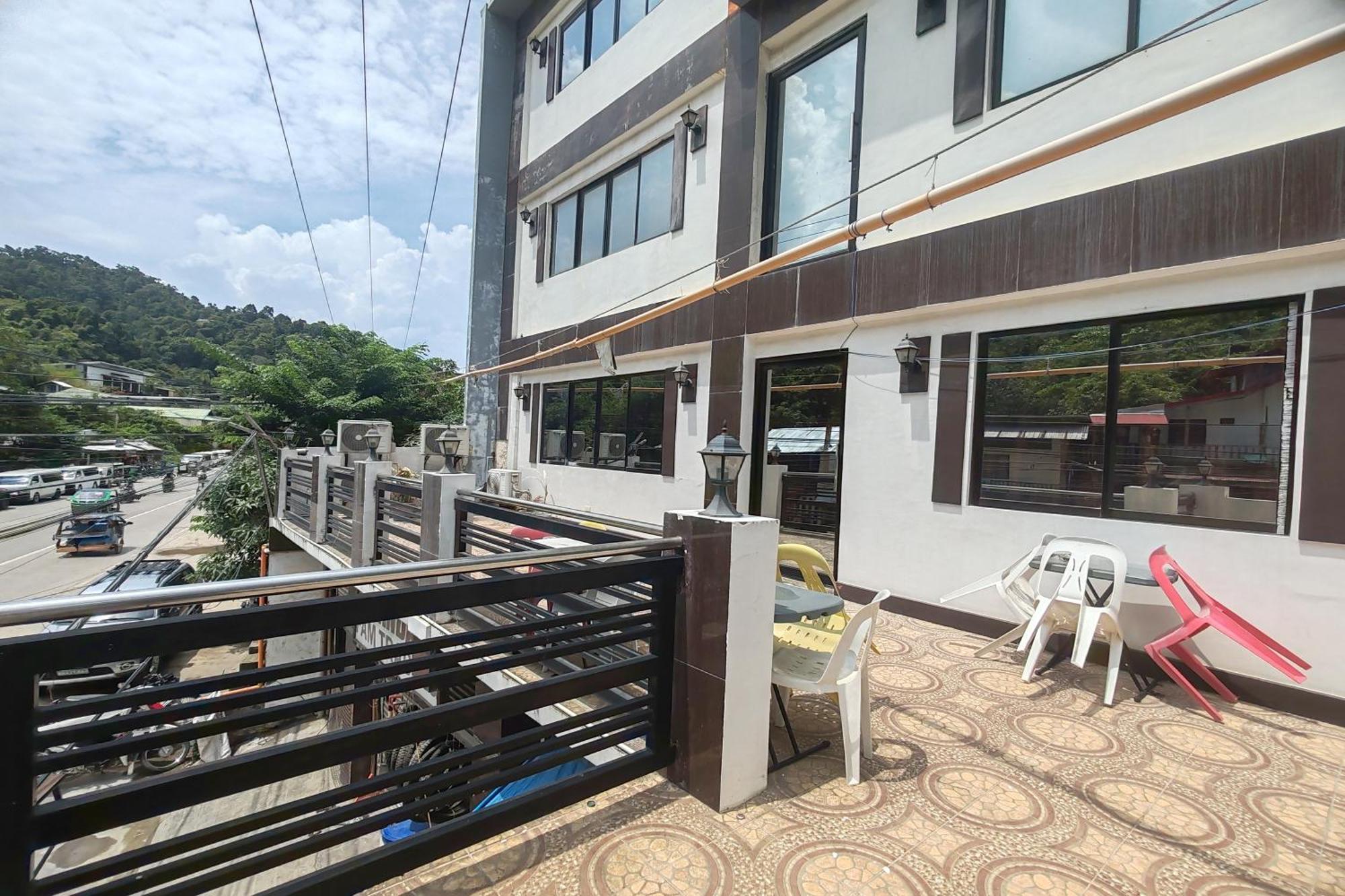 Jace's Travellers Inn El Nido